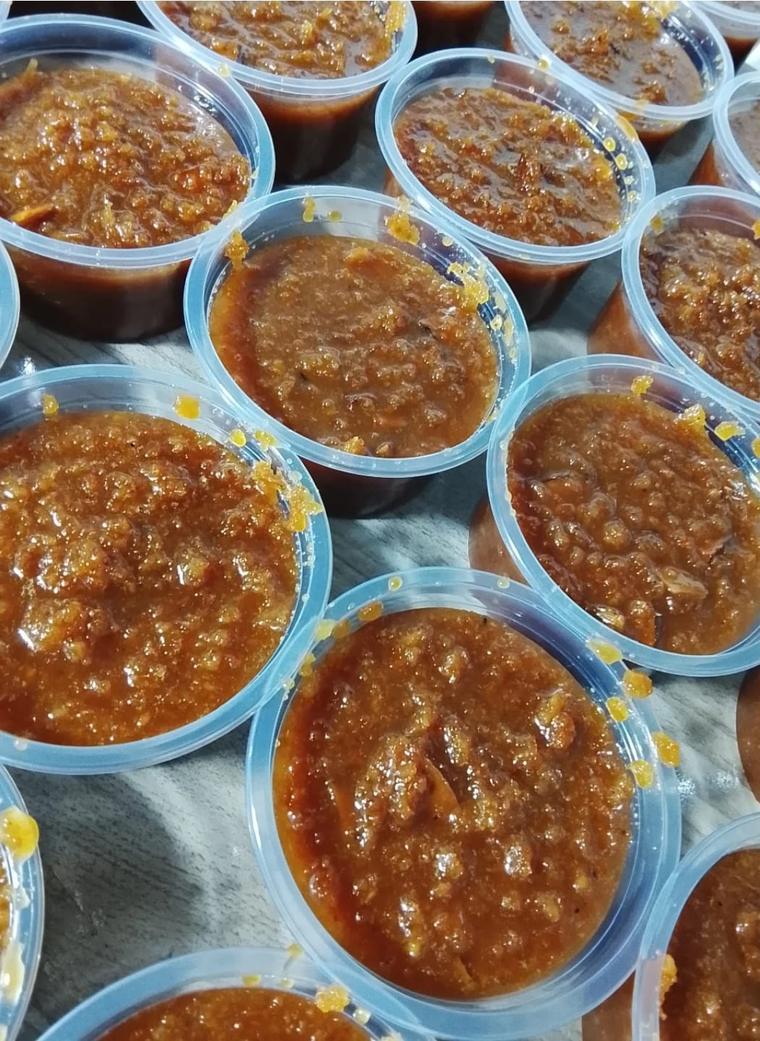 Doce em porções individuais, em recipientes